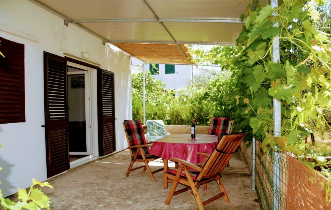 Holiday Home J-Adria Ядрия Екстериор снимка